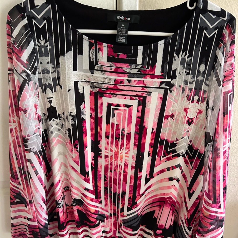 Style & Co. Women's Pink and Black Geometric Blouse